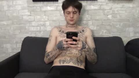 Snapshot of prettyboyszn chatting on January 2025 02:19:02 AM pretty boy online show from January 2025 02:19:02 AM