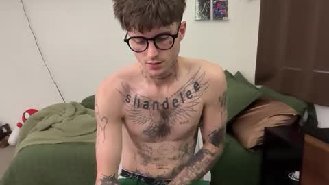 pretty boy online show from March 2026 01:55:01 AM