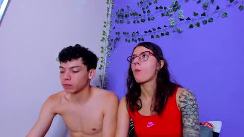 Snapshot of prettybunnies08 chatting on March 2025 03:51:01 AM Enzo Denis online show from March 2025 03:51:01 AM