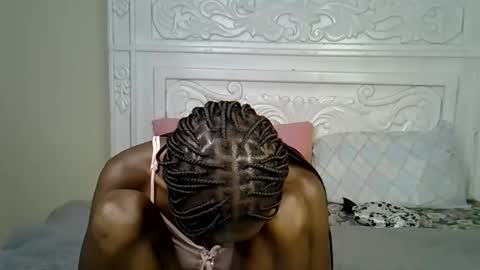 Snapshot of prettybunnny chatting on October 2025 02:51:01 PM Bunny online show from October 2025 02:51:01 PM