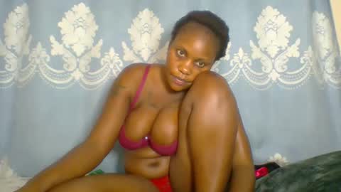 SHANIA online show from November 2025 09:59:01 PM