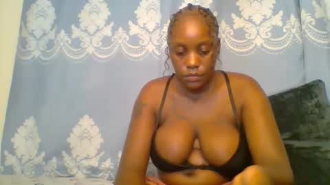 SHANIA online show from January 2026 07:39:01 PM