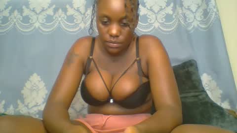 SHANIA online show from January 2026 11:01:02 AM