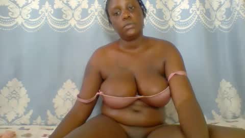 SHANIA online show from February 2026 01:19:01 PM