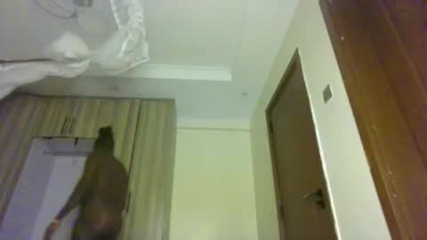 prettydulce online show from May 2026 03:34:02 AM