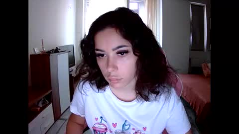 prettyjulliette online show from September 2025 11:48:01 AM