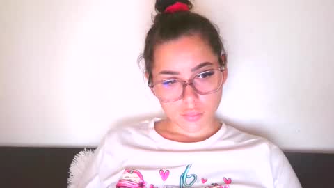 prettyjulliette online show from October 2025 11:28:01 AM