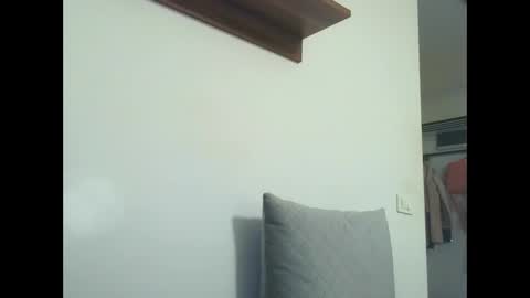 prettyjulliette online show from January 2026 11:15:02 AM