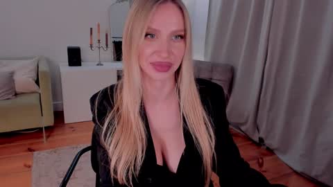 Snapshot of prettyk1ller chatting on January 2025 03:55:02 AM Eva online show from January 2025 03:55:02 AM