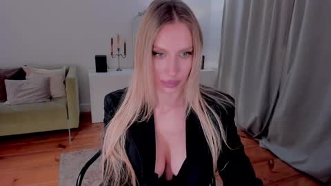 Snapshot of prettyk1ller chatting on February 2025 02:16:01 AM Eva online show from February 2025 02:16:01 AM