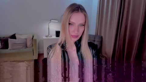 Snapshot of prettyk1ller chatting on February 2025 10:04:02 PM Eva online show from February 2025 10:04:02 PM