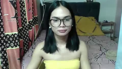 prettykhelcy online show from May 2026 02:19:02 AM