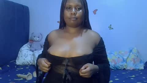 prettymel1 online show from March 2026 06:33:01 PM