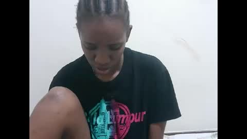 nana online show from December 2025 10:58:01 PM