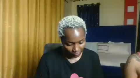 Snapshot of prettyquee chatting on June 2026 12:18:01 PM sasha online show from June 2026 12:18:01 PM