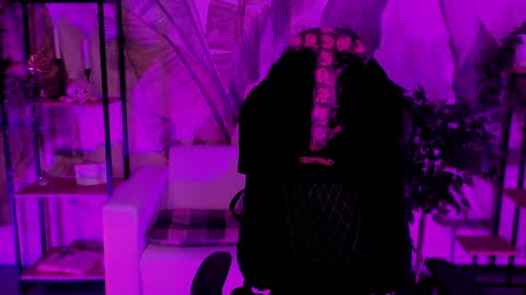 Mila -NONUDE MODEL online show from December 2024 08:05:01 AM