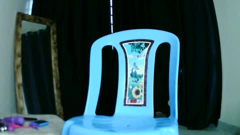 prettyreen online show from February 2026 03:27:01 PM