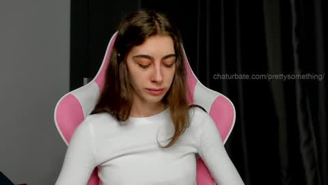 Sophie  next stream will be at Monday  i will wait you guys  online show from January 2025 08:26:02 PM