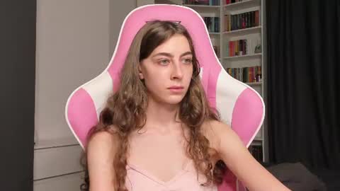 Sophie  next stream will be at Monday  i will wait you guys  online show from June 2026 12:22:01 PM