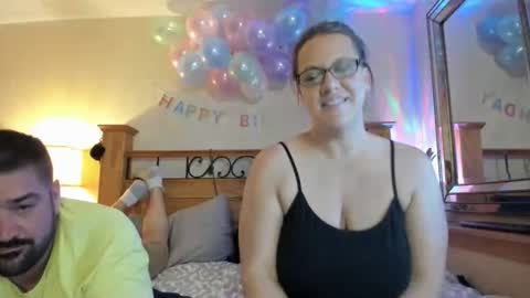 prettystarmn online show from May 2026 03:59:01 AM