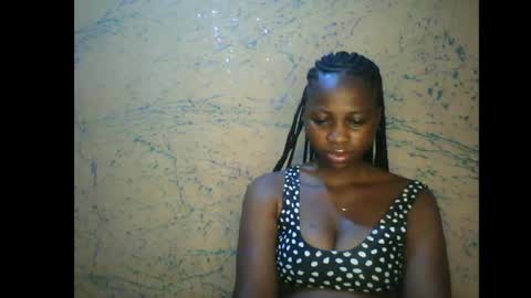 prettyxxpac online show from May 2026 10:52:02 PM