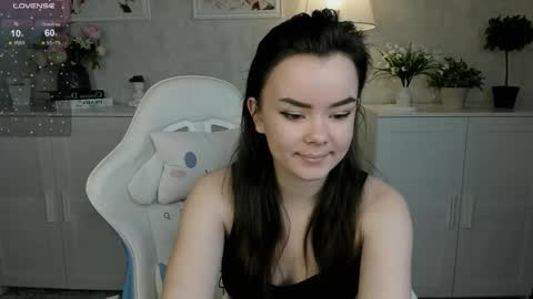 Snapshot of prettyyy_kitty chatting on October 2025 01:27:02 AM Kitty online show from October 2025 01:27:02 AM