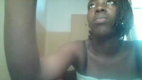 prettyzuzu online show from September 2025 07:31:01 AM