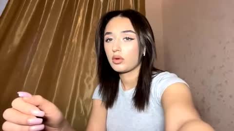 Snapshot of pricillalivsey chatting on December 2025 12:47:02 PM Sofi online show from December 2025 12:47:02 PM