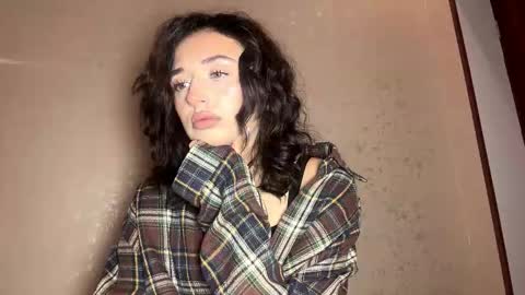 Snapshot of pricillalivsey chatting on December 2025 12:20:01 PM Sofi online show from December 2025 12:20:01 PM