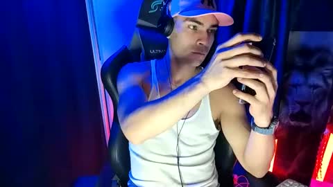 Snapshot of pridelgtbi chatting on January 2025 04:29:01 AM pridelgtbi online show from January 2025 04:29:01 AM