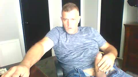 Snapshot of primetimeride chatting on October 2025 06:38:02 PM primetimeride online show from October 2025 06:38:02 PM