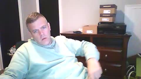 Snapshot of primetimeride chatting on October 2025 12:06:01 PM primetimeride online show from October 2025 12:06:01 PM