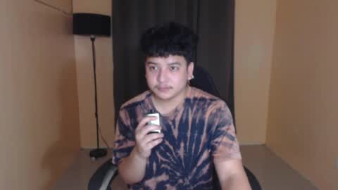 Snapshot of prince_killian chatting on April 2026 08:07:01 PM Killian online show from April 2026 08:07:01 PM
