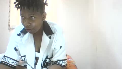 Snapshot of prince_maynard chatting on December 2024 10:28:02 AM prince maynard online show from December 2024 10:28:02 AM