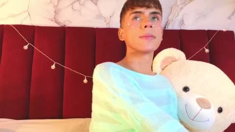 PRINCEPOPPY  online show from October 2025 08:49:01 PM