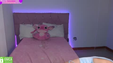 Snapshot of princess145gg chatting on March 2026 05:02:02 AM hanna online show from March 2026 05:02:02 AM