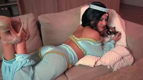 Snapshot of princess_and_papi chatting on October 2025 09:11:01 PM princess_and_papi online show from October 2025 09:11:01 PM