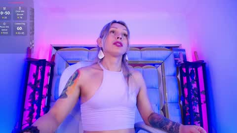 Snapshot of princess_helena_ chatting on January 2025 02:41:01 AM princess helena online show from January 2025 02:41:01 AM