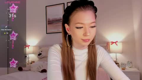 Princess Diana online show from March 2026 07:53:01 PM