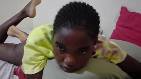 princess_scovia online show from March 2026 12:10:02 PM