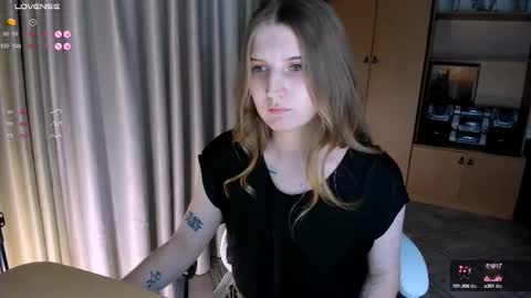 princessaalicc online show from October 2025 03:01:02 PM