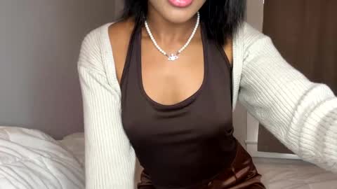 Snapshot of princessaleah chatting on December 2024 05:59:01 PM Princess Aleah online show from December 2024 05:59:01 PM