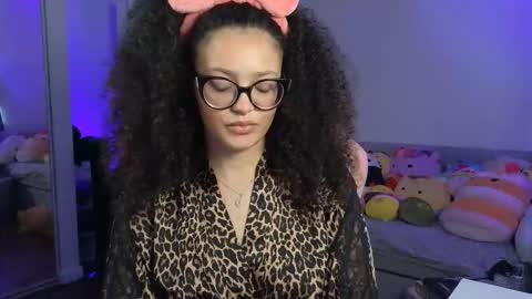 Snapshot of princessamberrrxo chatting on November 2025 02:03:01 AM Amber online show from November 2025 02:03:01 AM