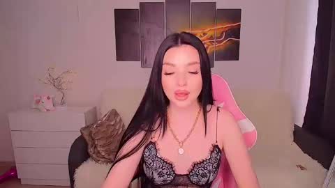 princessamira1 online show from March 2025 03:01:01 AM