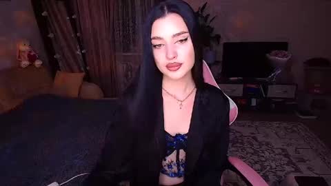 princessamira1 online show from February 2026 03:42:02 PM