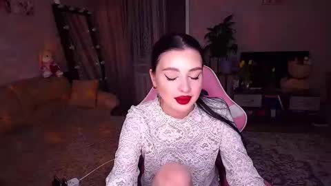 princessamira1 online show from March 2026 04:00:01 PM