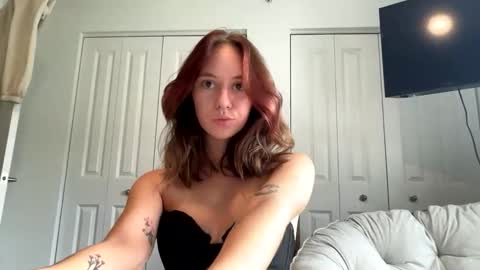 Snapshot of princessbaby525 chatting on November 2025 05:35:01 PM Sable online show from November 2025 05:35:01 PM