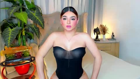 PrincessDONT FORGET TO FOLLOW ME online show from November 2025 12:11:02 PM