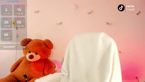 Snapshot of princessluna_14 chatting on October 2025 08:31:01 PM princessluna_14 online show from October 2025 08:31:01 PM