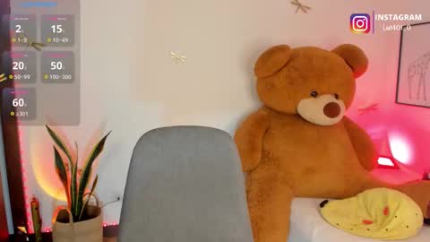 Snapshot of princessluna_14 chatting on December 2025 08:41:02 AM princessluna_14 online show from December 2025 08:41:02 AM